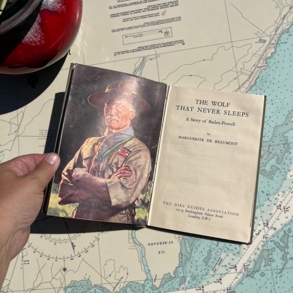 Vintage 1949 The Wolf that Never Sleeps Marguerite De Beaumont Book - Picture 8 of 8